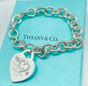 Tiffany & Co. Etched Arrow Heart Tag Charm Bracelet Sterling Silver 6.75"